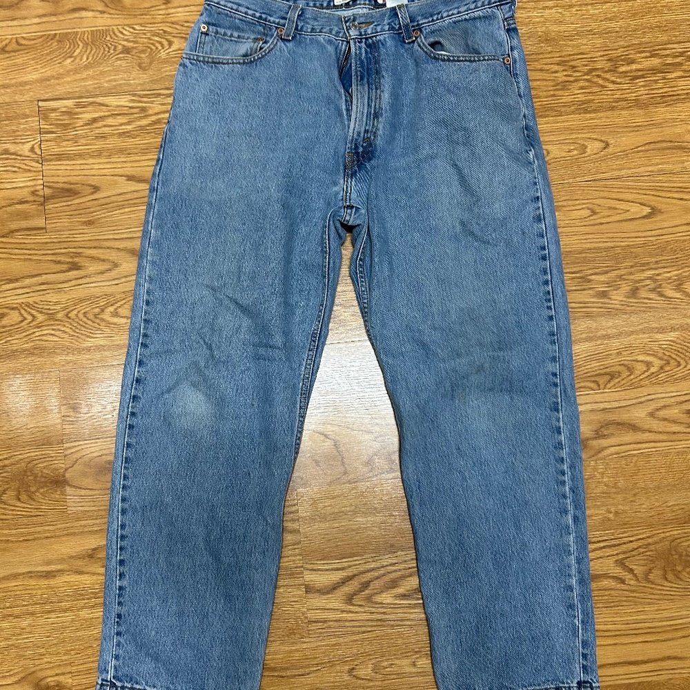 Vintage Levi’s 550 Blue Wash Jeans 36x29